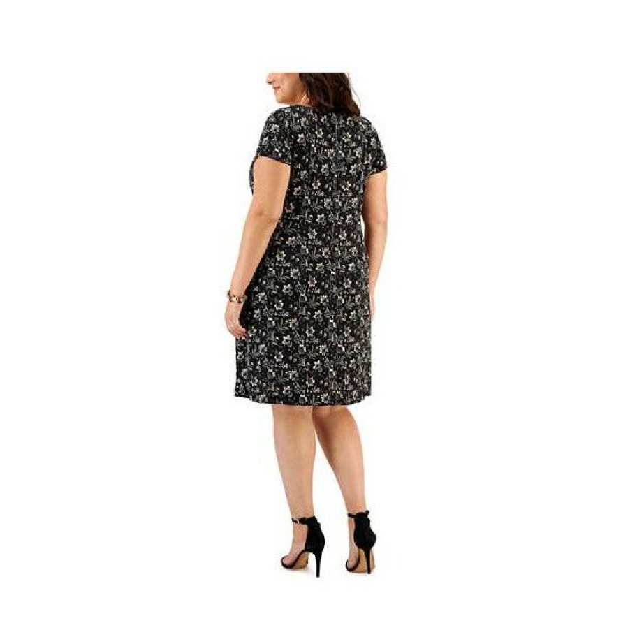 Women * | New Connected Plus Size Printed Fit & Flare Dress Black