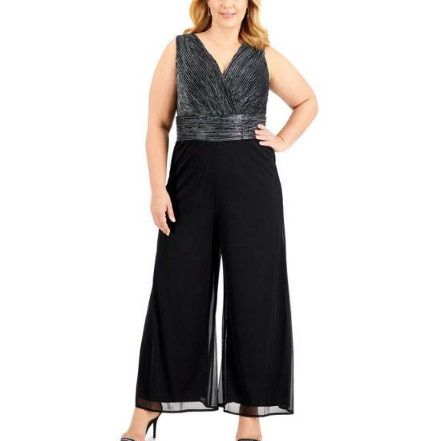 Women * | Hot Sale Connected Plus Size Metallic Wide-Leg Cropped Jumpsuit Black Silver